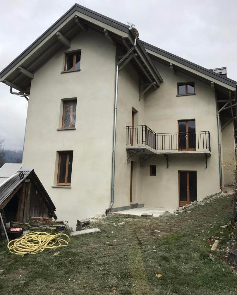 Rénovation et ravalement de façades Vallée de l'Azergues